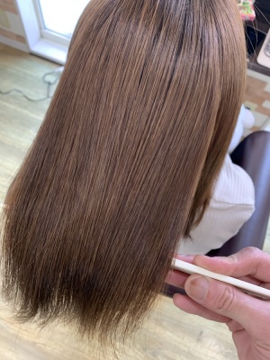 D6B66DC1-796B-4FEA-B1B7-7EC3511ADA60